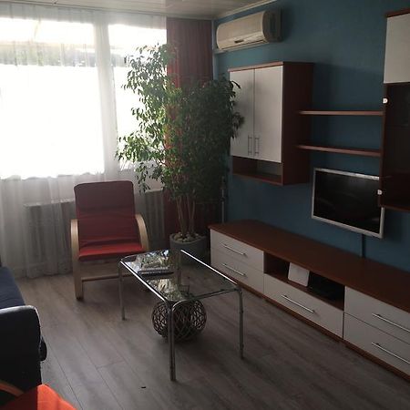 Malnas Macska Apartman Szekszárd 外观 照片