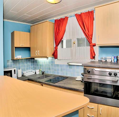 Malnas Macska Apartman Szekszárd 外观 照片